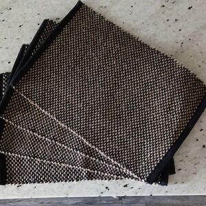 Black And Tan Woven Jute And Cotton Placemats Set Of 4 Like New